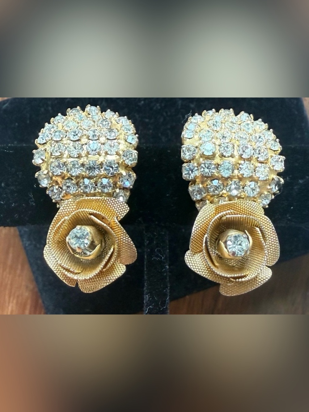 VTG Hobe Rose Clear Rhinestone Gold Tone Clip On Earrings Signed